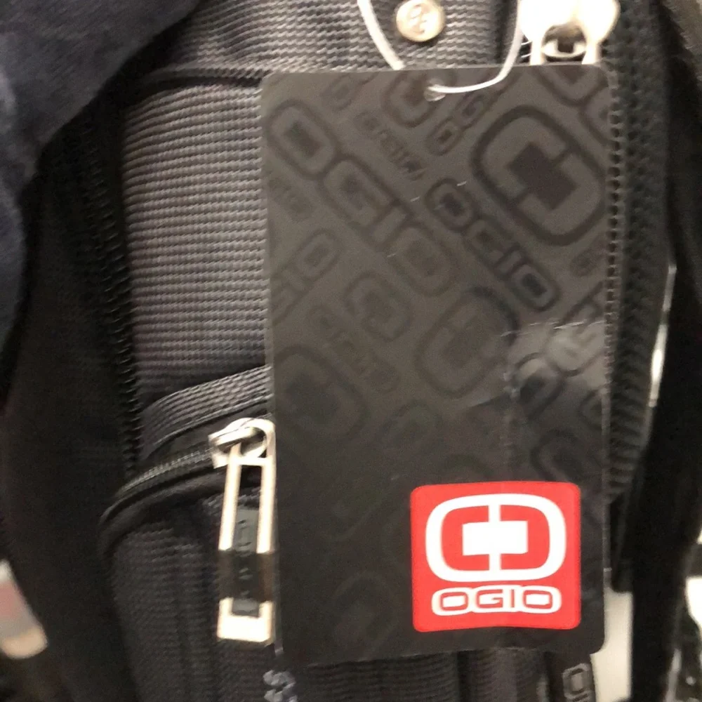 OGIO STRATAGEM BACKPACK  SIZE M - Picture 16 of 16